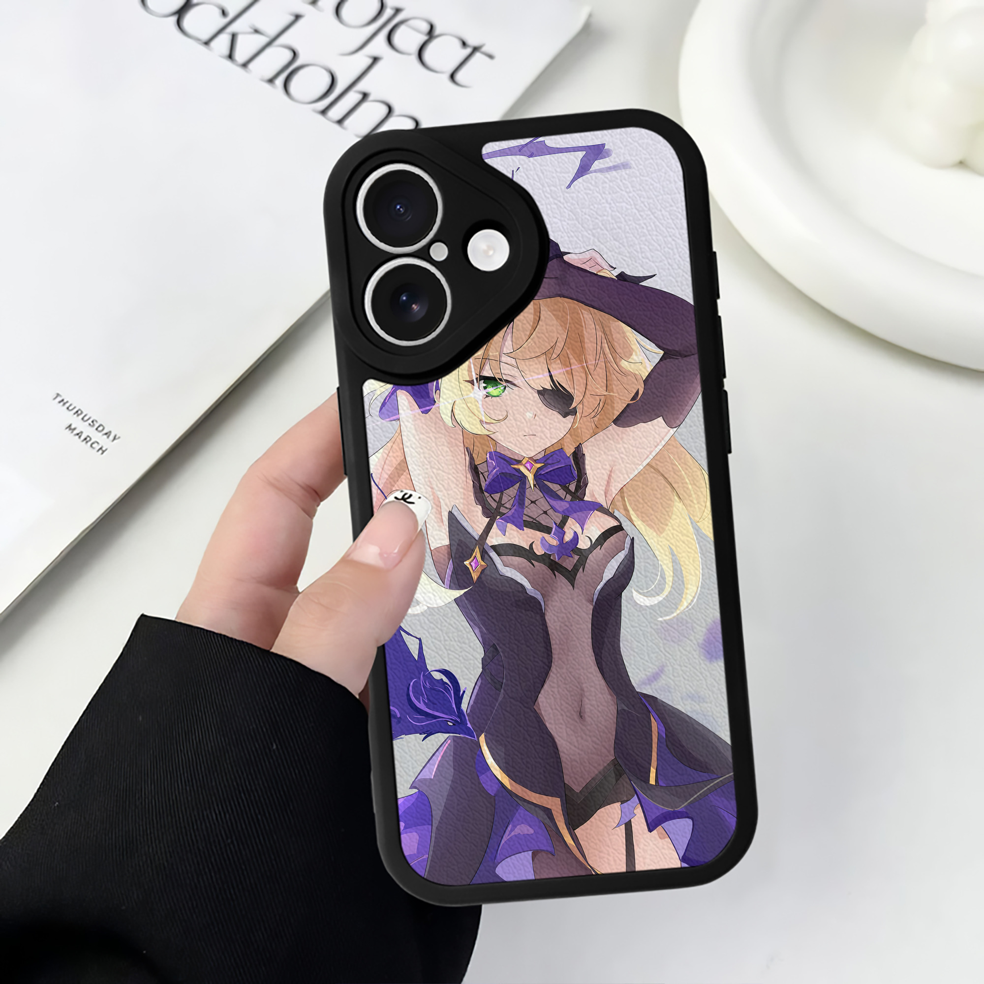 げんし神 genshin 【iPhone 16シリーズ対応】シリコンスマホケース（レザー調） 材質：シリコン